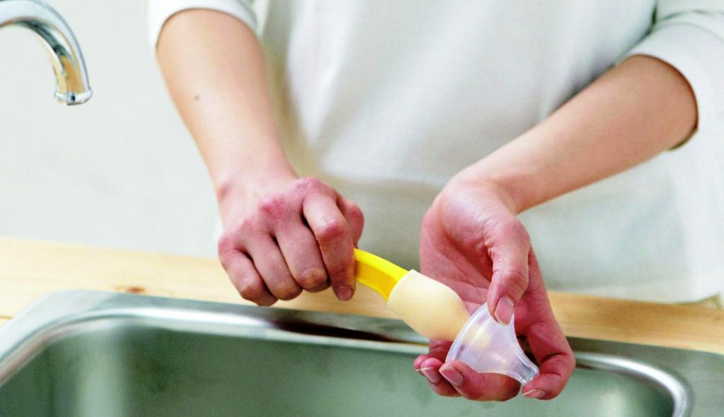 Pigeon Breastmilk Realization Exclusive Nipple Brush