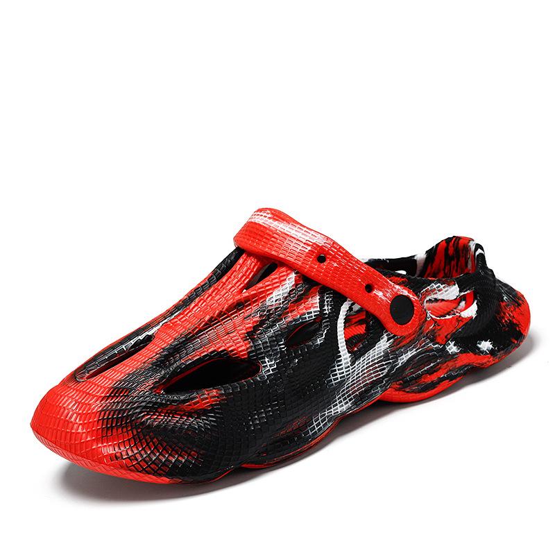 Men s Summer Hollow Clogs: Breathable Closed-toe Non-slip Beach Shoes 41