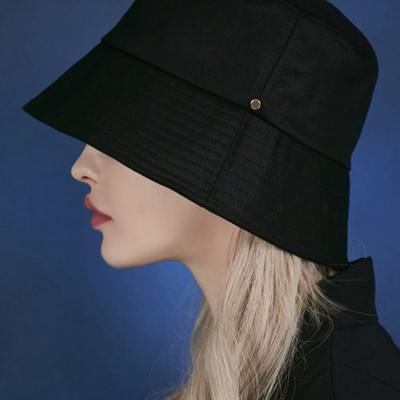 Rose Gold Rivet Bucket Hat Black