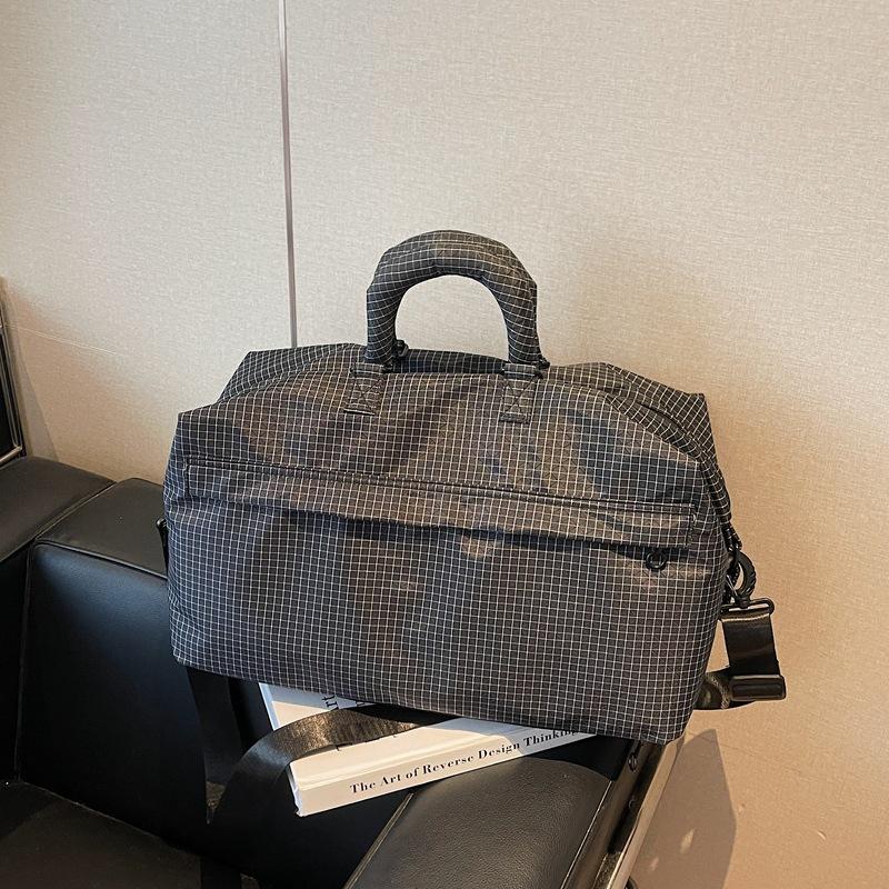 

Large capacity short-distance travel bag Women s boarding bag Business trip Hand luggage bag Men s sports fitness bag Travel storage bag чёрный