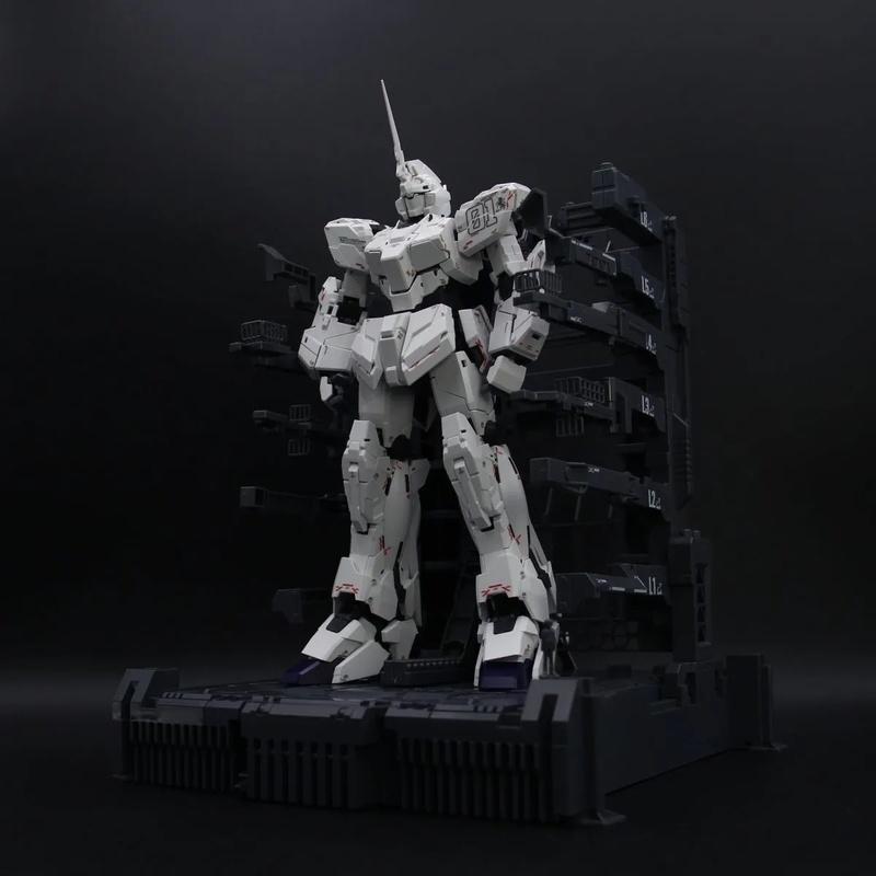 SUPA MGEX 1/100 Unicorn Herstelde Versie Volledige Set Met LED Unit Schild & Kooi Montage Modelbouwkit Actiefiguur Jongens Puzzel Speelgoed