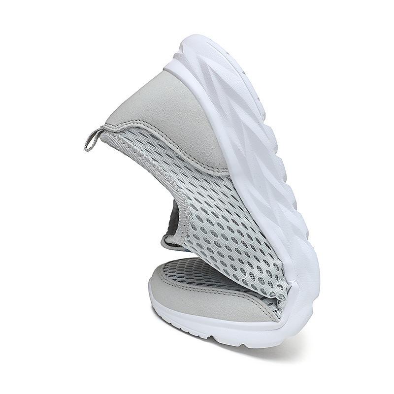 Herrskor Herrskor med lågt skaft för fyra säsonger Herrskor i flygvävd mesh Mesh lätta sneakers Stor storlek löparskor med en pedal