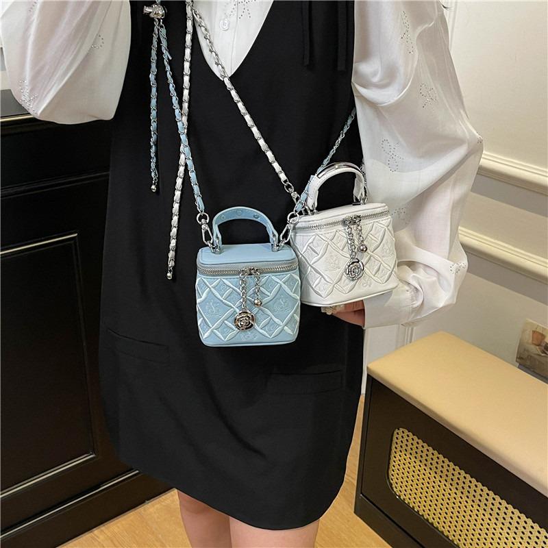 Rhombus chain portable box bag new simple women's bag casual temperament single shoulder crossbody small square bag