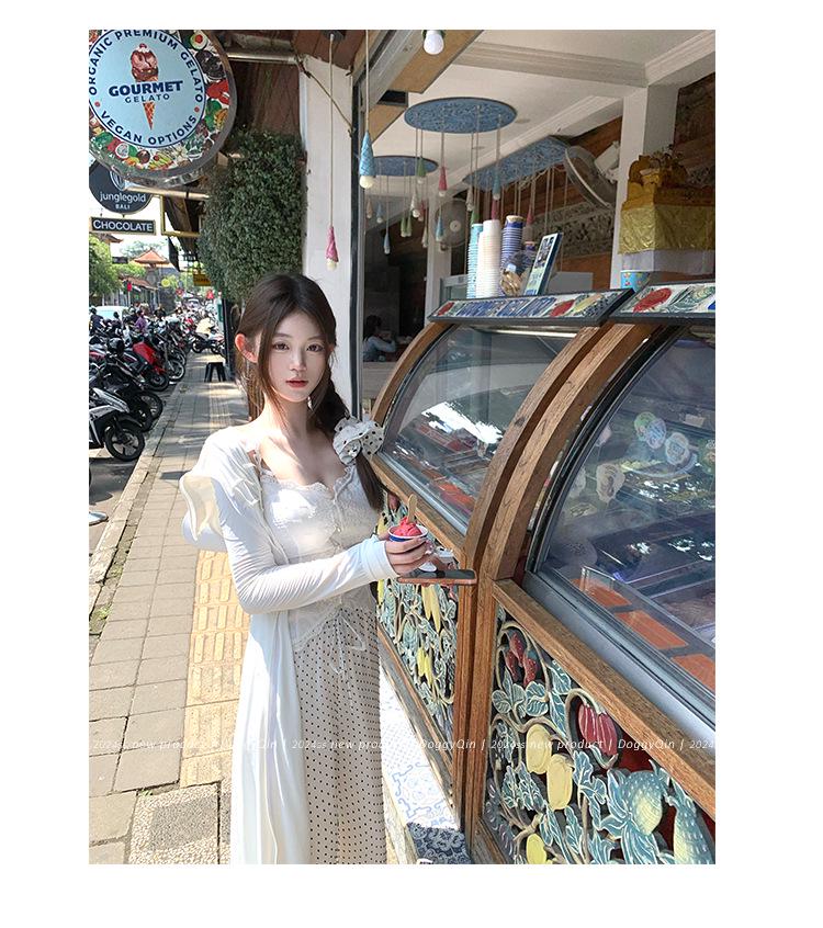 Women's Slim Fit Ice Silk Sun Protection Jacket - Long, Lightweight UV Shield for Summer 2024