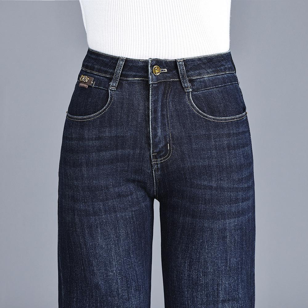 Autumn/Winter 2025 High-Waisted Plus Size Elastic Pants: Narrow, Wide, and Straight-Leg Styles for Women.