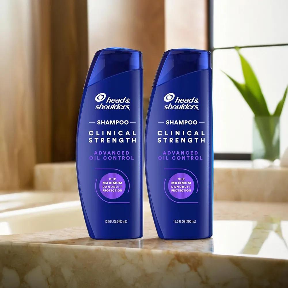 Head & Shoulders Clinical Strength Dandruff Oil Control Shampoo 400ml (Purple) 1+1
