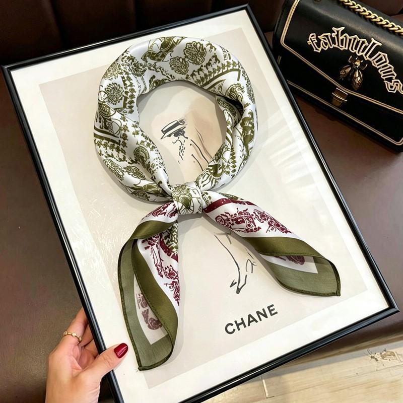 100% Mulberry Silk Scarf 70x70cm Square Neck Wrap Outdoor Air Conditioner Shawl Fashion Headscarf