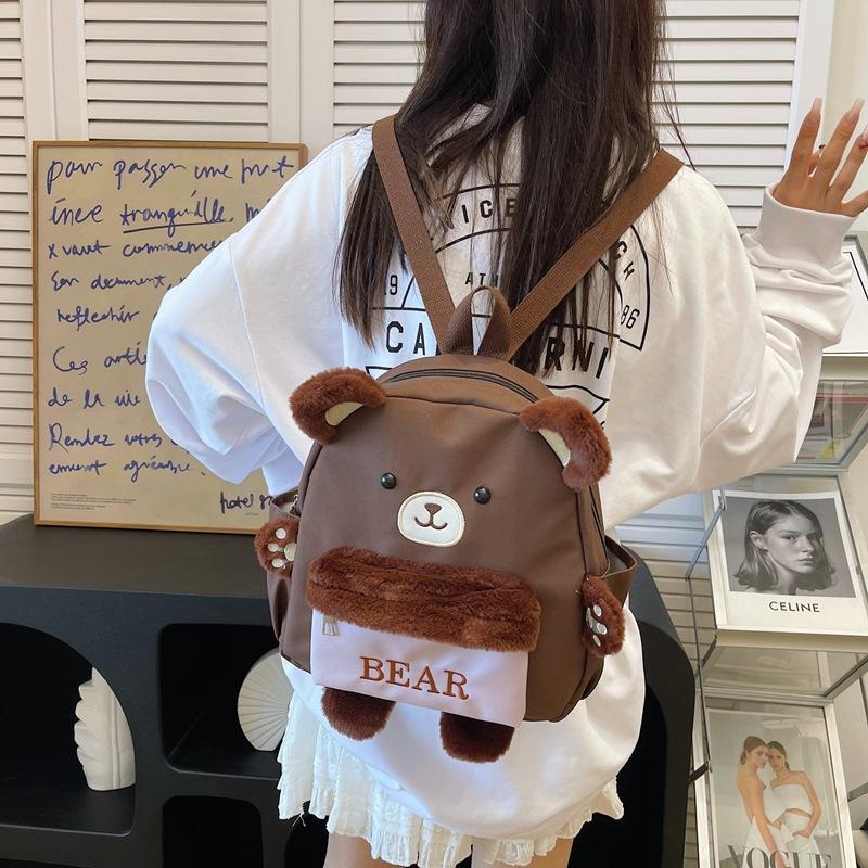 Ny supergullig gullig kreativ björn tecknad flicka ryggsäck 2025 trend utgång fritid liten ryggsäck