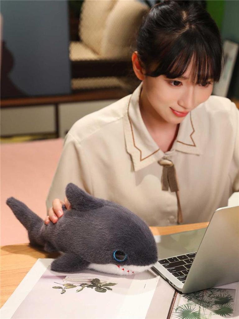 Marine Animal Plush Toys: Crab, Shark, Clownfish, Octopus - Aquarium Souvenirs & Claw Machine Prizes