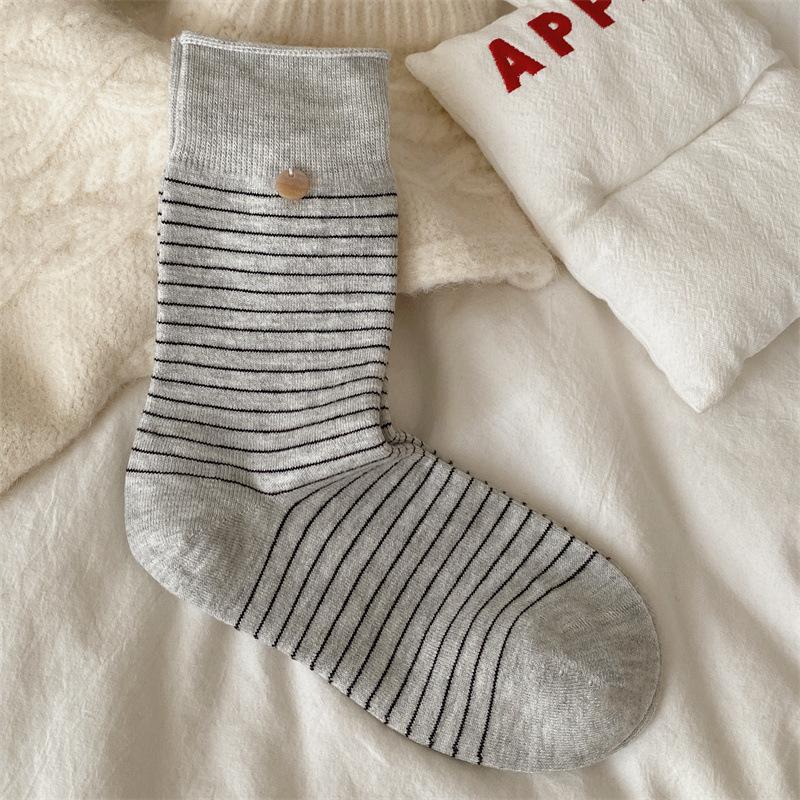 Wool Socks, Resin Buckle Striped Pile Socks, Women's Mid-calf Socks, Thickened for Warmth in Autumn and Winter