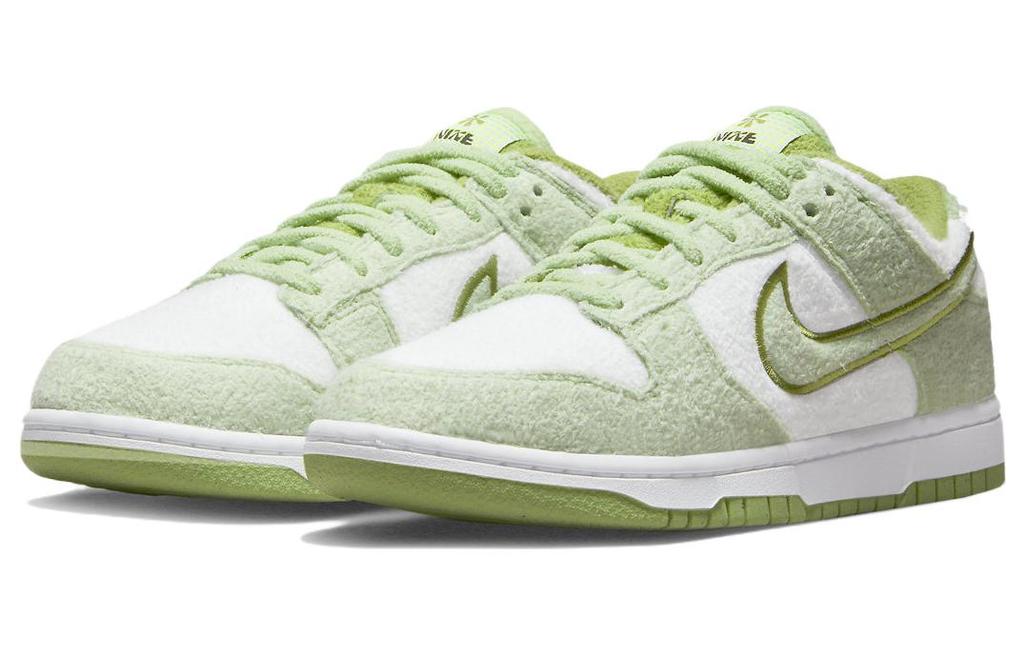 Nike Dunk Low Se 'Fleece Honeydew' Women's DQ7579-300