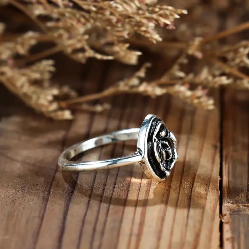 Vintage Female Silvery Color Floral Ring Silvery Color Engagement Flower Ring Bride Wedding Rings for Women