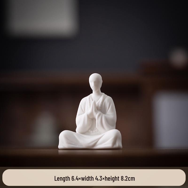 

Дзен Керамическая Фигурка Будды Монаха: Декор в китайском стиле для гостиной, кабинета или прихожей - Элегантное изделие ручной работы.