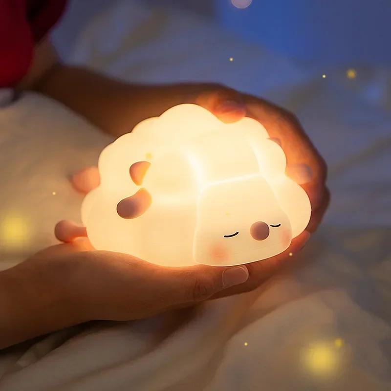 

Світлодіодна мила вівця нічник Сенсорний силіконовий світильник настрою USB перезаряджається нічник подарунок для дитячої домашньої спальні CN