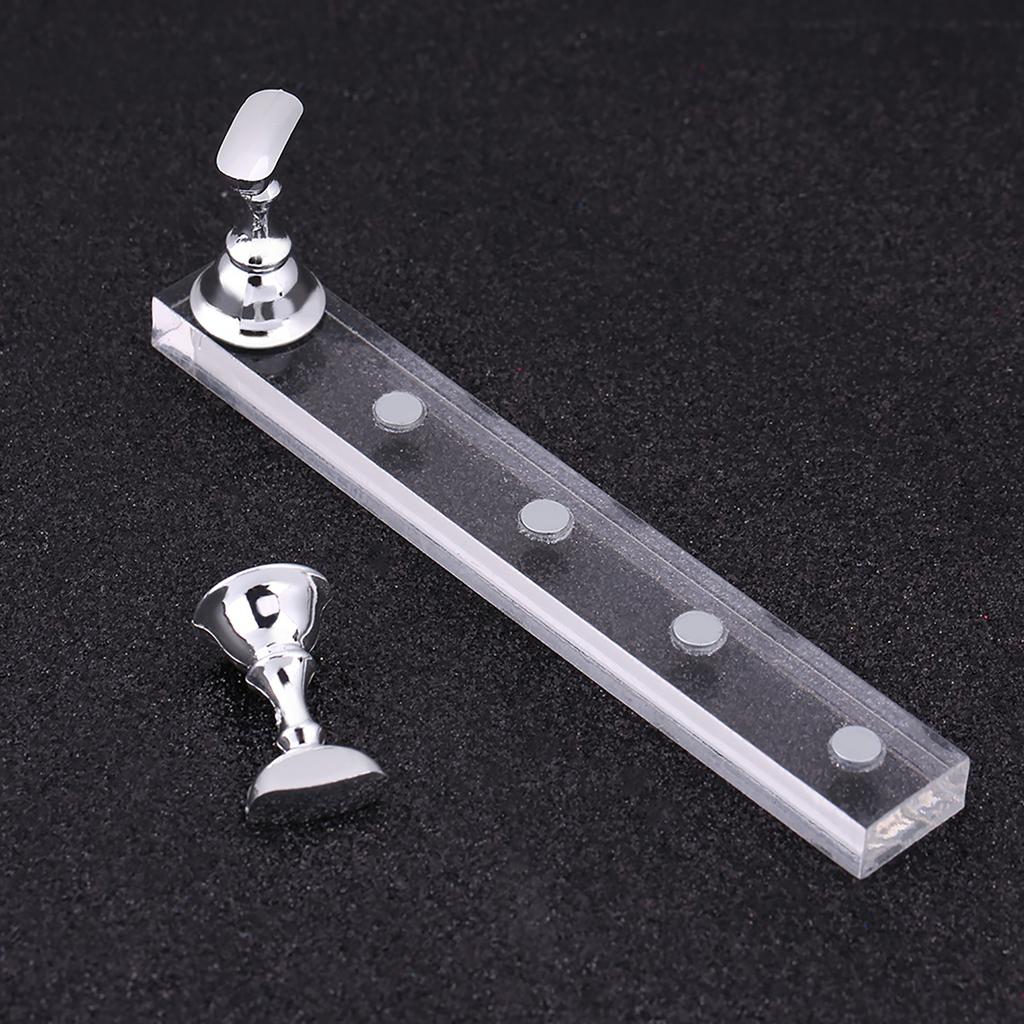Manicure 5Pcs Nail Art Tip Holders Magnetic Chess Board Display Practic Train Stand