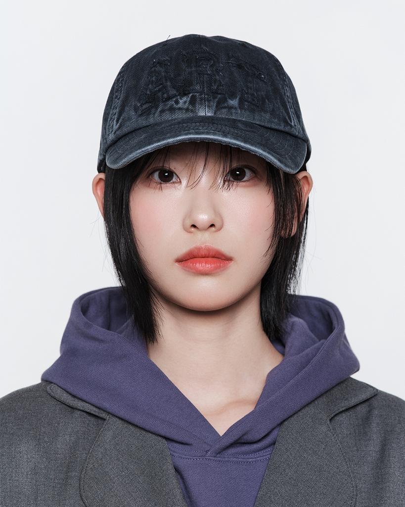 THEMUSEUMVISITOR Art Patchwork Dyed Ball Cap (Black)
