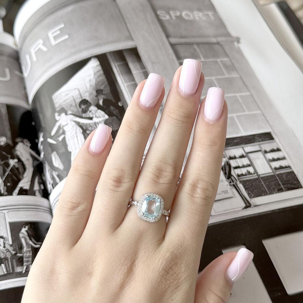 Серебряное кольцо с натуральным топазом 3.637ct, вес изделия 3,45 гр (2166139)