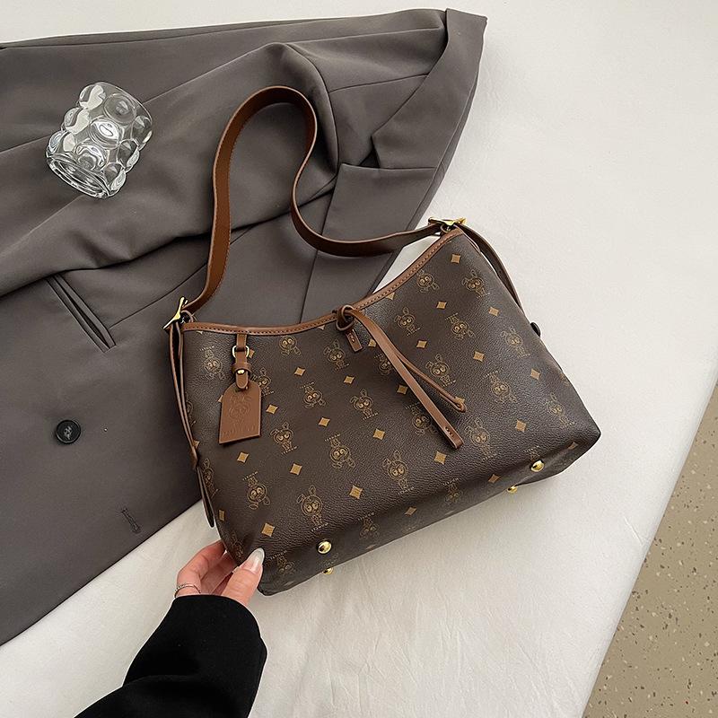 Premium Commuter Large-capacity Bag Women's 2025 New Spring and Summer Versatile Shoulder Bag Fashionable Portable Tote Bag