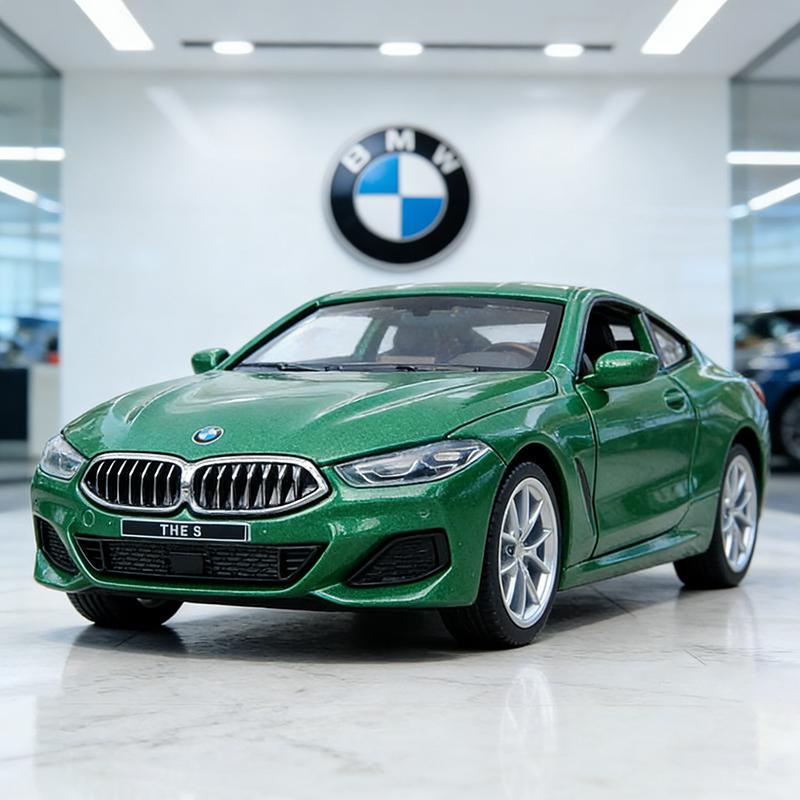 

1:35 BMW M8 M850i Coupe Alloy Model Car Toy Diecasts Metal Casting Sound and Light Car Toys For Children Vehicle зелений