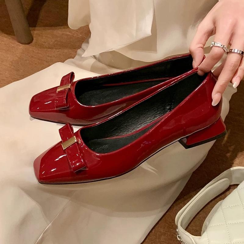 

Модная женская обувь на каблуке Элегантные неглубокие вечерние сандалии Мода Лето 2025 Новые квадратный носок Бренд Лоферы для ходьбы Zapatillas De Mujer 40 красный