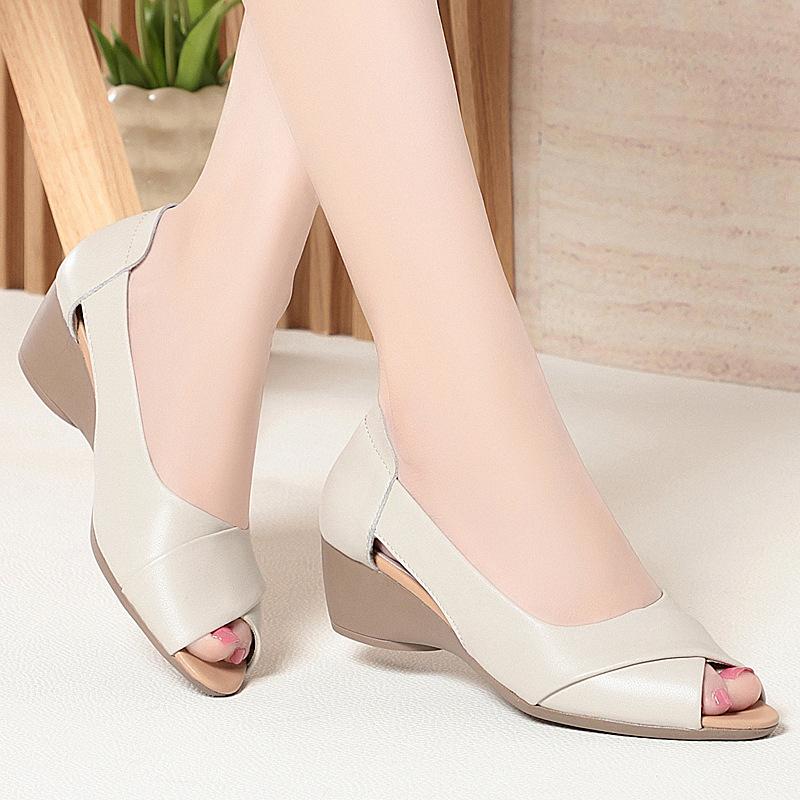 4cm Top Quality Open Head Comfortable Genuine Leather Sandals Summer Shoes 2025 Trend Med Heels Wedges Sandals for Office Mom