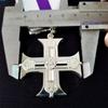 Víceúčelové kovové kříže medaile odznaky brože špendlíky s stuhou šperky emblémy pro věřící a trendsettery nárameníky