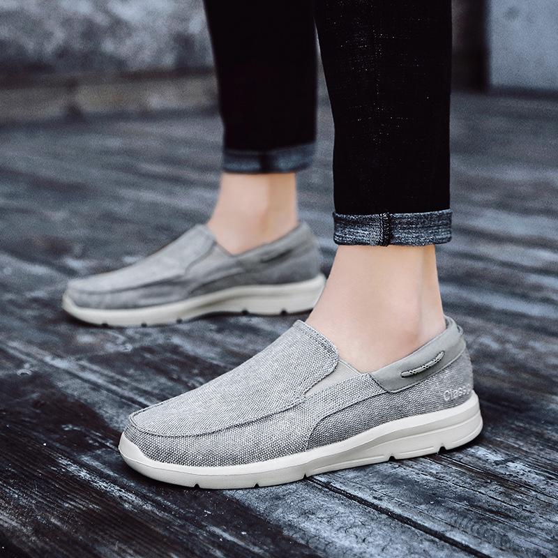 Casual men's canvas shoes fashion men's shoes one pedal lazy cloth shoes.