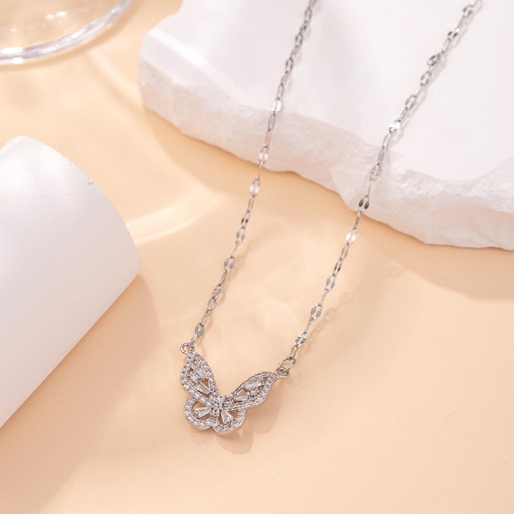 Exquisite Zircon Diamond Butterfly Necklace - Luxury Versatile Clavicle Chain