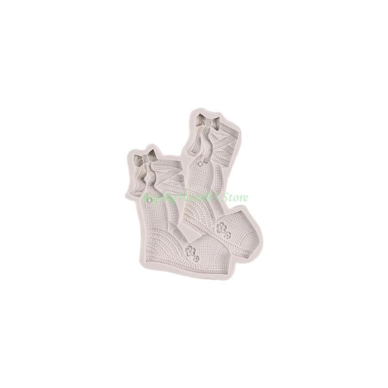 24TE Clothes and Hats Cake Mold Fondant Cake Silicone Baking Mould