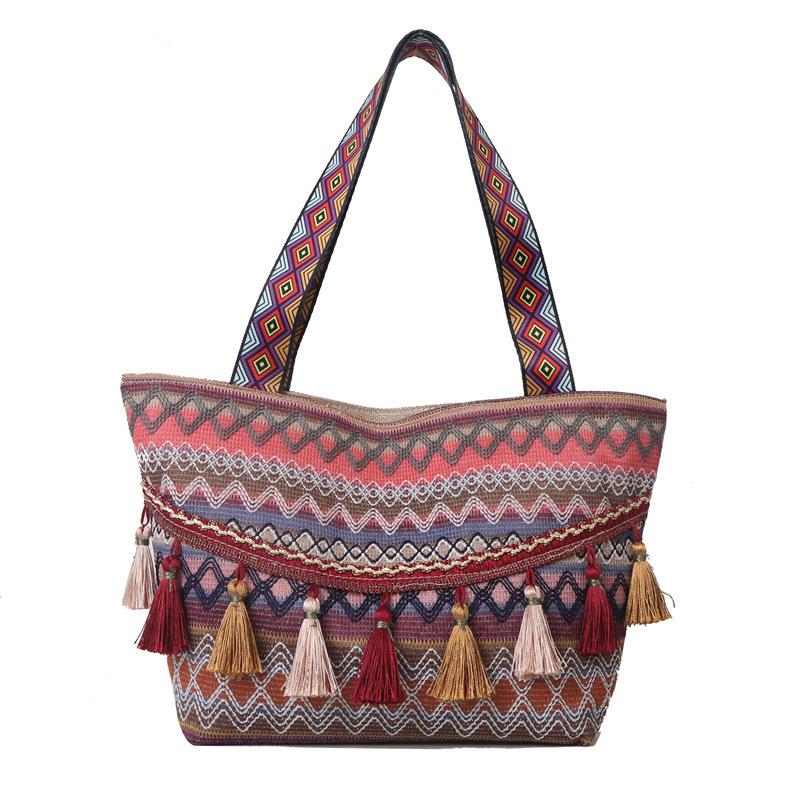 Large Capacity Ethnic Style Fashion Elegant Handbag 2024 Autumn New Style Shoulder Bag for Women Commuter Tote Clutch Purse