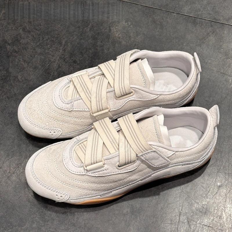 Fashion Women's Casual Sports Shoes 2025 Autumn Comfortable Non Slip Outdoor Fashion Sneakers Shallow Casual Retro Ballet Flats Shoes