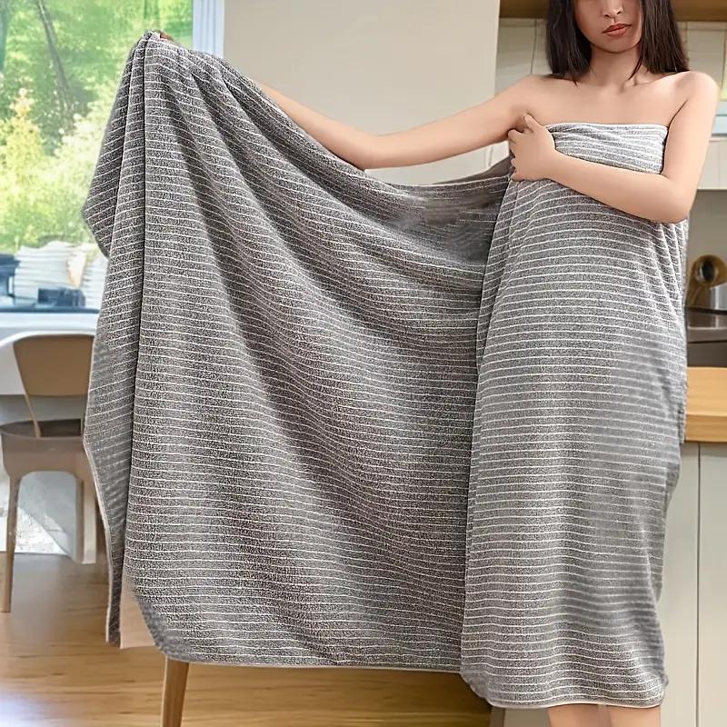 Extra Large Bath Towels 105x200cm - Super Absorbent Quick-Dry Microfiber with Contemporary Striped Design for Spa, Gym, Bathroom, Beach & Travel