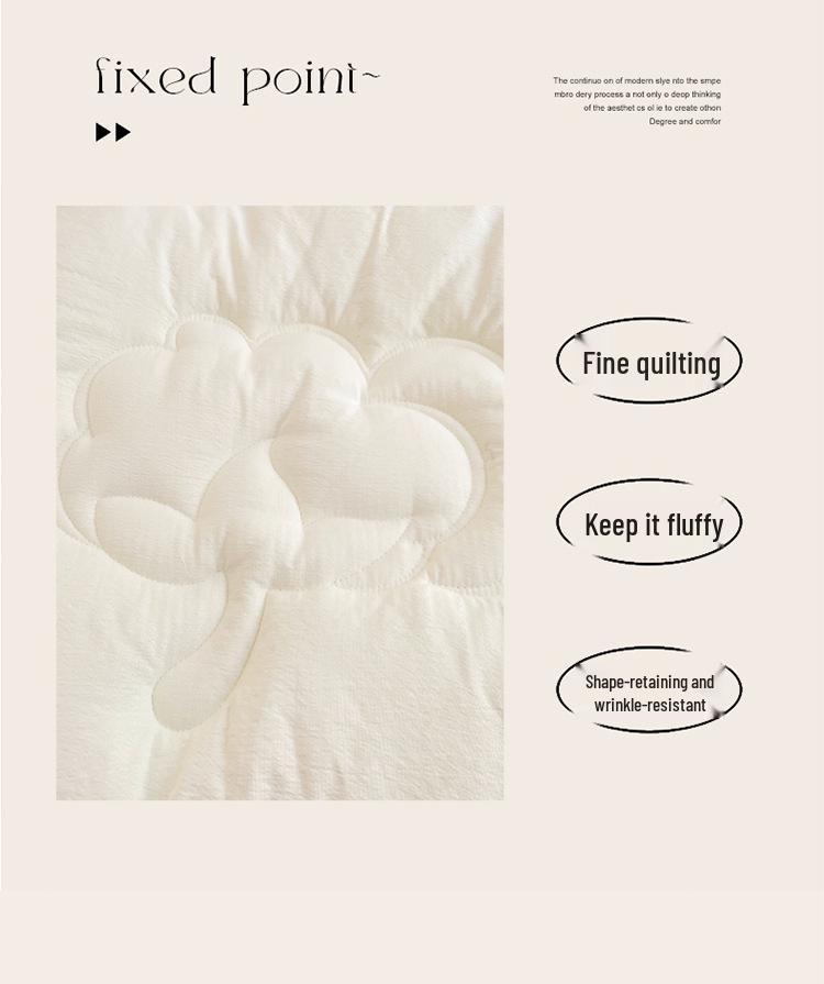 Xinjiang Cotton All-Season Quilt: Warm, Thick, and Suitable for Student Dormitory Use