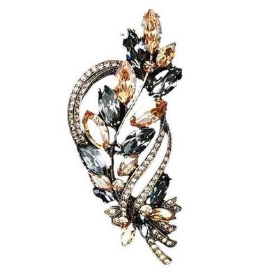Broches y joyería para el cuerpo