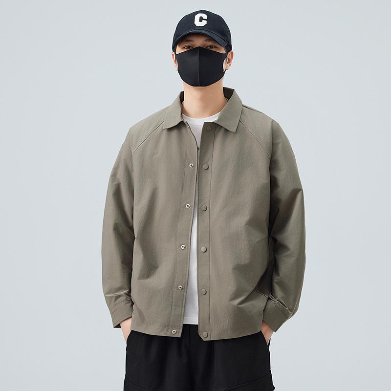 

Мужская весенняя новая свободная рубашка с длинным рукавом в японском стиле, куртка с лацканами, рубашка, повседневная, высококлассная, мужская рубашка, тренд M (recommended 90-55kg) зеленые хаки
