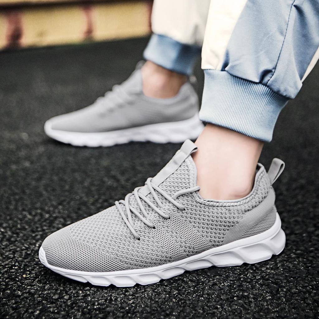 Light Man Running Shoes Comfortable Breathable Shoes Men Sneakers Casual Antiskid Wear-resistant Jogging Men Sport Shoe Non-slip