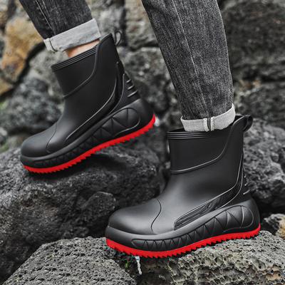 Neue Mode Kurze Herren-Regenstiefel Rutschfest Wasserdicht Herren Gummischuhe Bequeme Herren-Angelstiefel Arbeit Männliche Sicherheitsschuhe