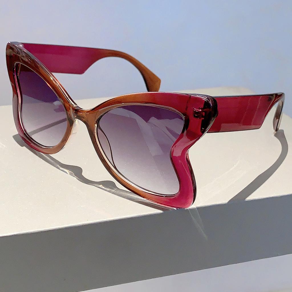 Oversized Butterfly Shape Sunglasses  New Arrival Stylish Vintage Multicolor Shades Trendy Brand Design Women Eyewear