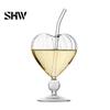 Klares Glasgeschirr für Sprudelwasser Herzförmiges Cocktailglas, 220 ml Kelch mit Strohhalm, Elegante Professionelle Bartending Kaltgetränke Tasse, Stilvoll