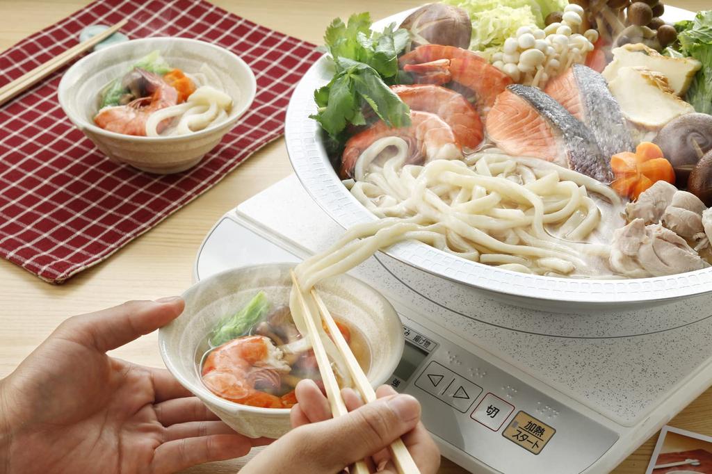 Taniguchi Metal Tabletop Hot Pot 33cm (Serves 4-5 people) Made in Japan, IH and Gas Stove Compatible, Aluminum, Suitable for Udon, Sukiyaki, Shabu-sha
