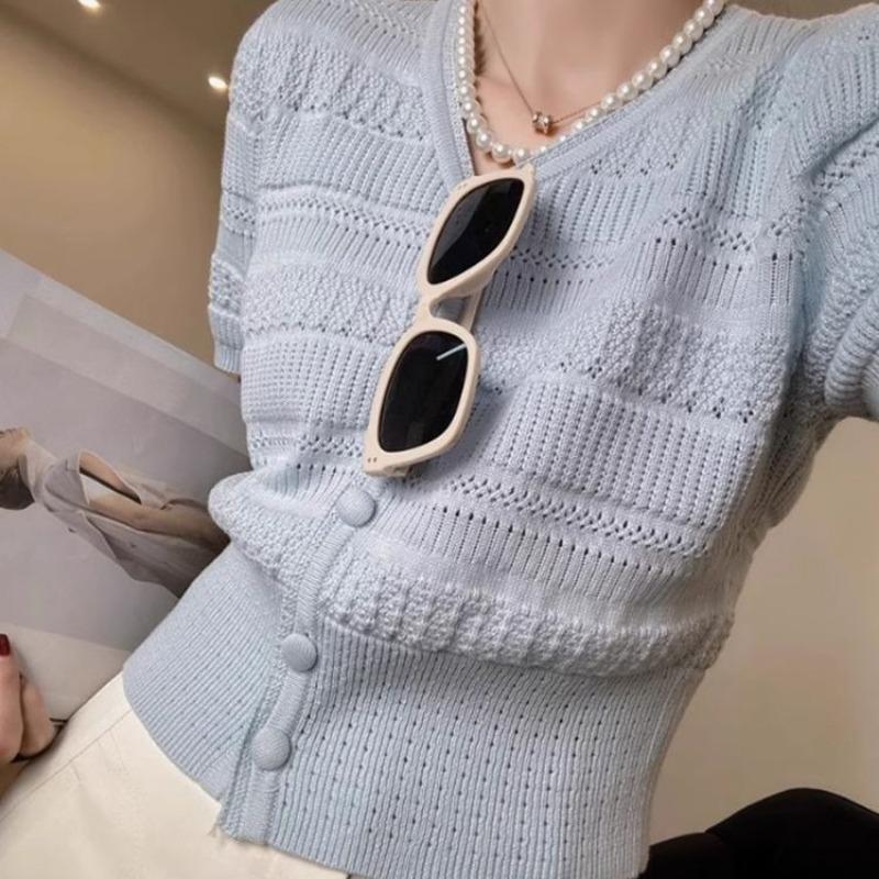 Women s White Hollow Knit V-Neck Short Sleeve Button Down Form Fitted Cardigan S