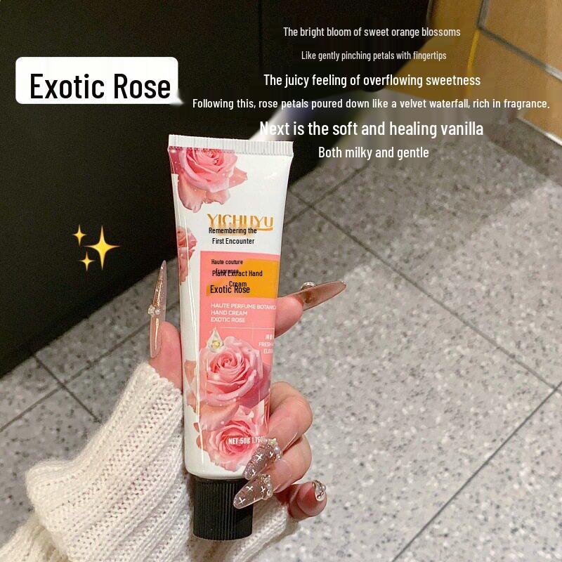 VSEA Premium Fragrant Hand Cream - Moisturizing Winter Souvenir