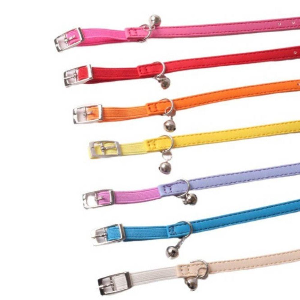 Kleines Katzenhalsband Elastisches Gurtband Macaron-Farbe Haustierhalsband Verstellbar mit Glöckchen PU-Lederhalsband für Welpen und Katzen