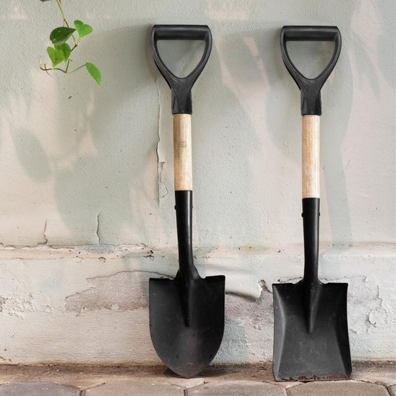D-shaped Snow Shovel Grip Thickened Plastic D-shaped Shovel Handle for Shovel Grip Digging Rake Tool Replacement Accessories