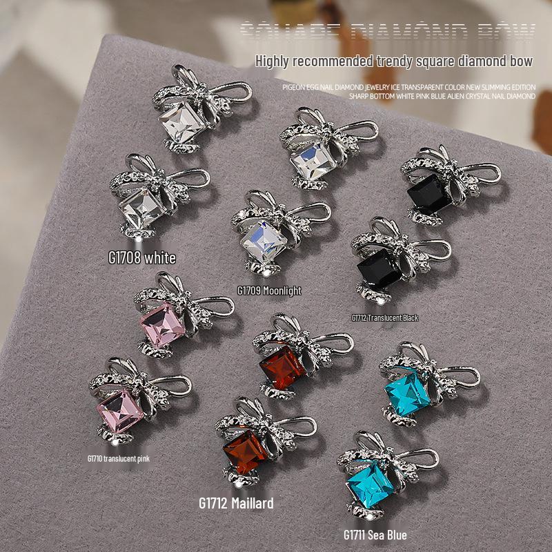 

LZ Style Multi-Color Bow Rhinestone Nail Art Decoration