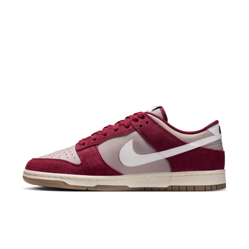 

Nike Men s Lightweight Flat Running Shoes - Spring Rubber Sole Low-top Sneakers - NIKE DUNK LOW IB639 49.5 червоний
