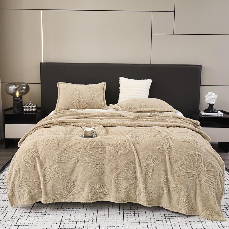 Luxurious Thick Jacquard Taffeta Blanket - Perfect for Sofa, Naps, or Special Occasion Gifts