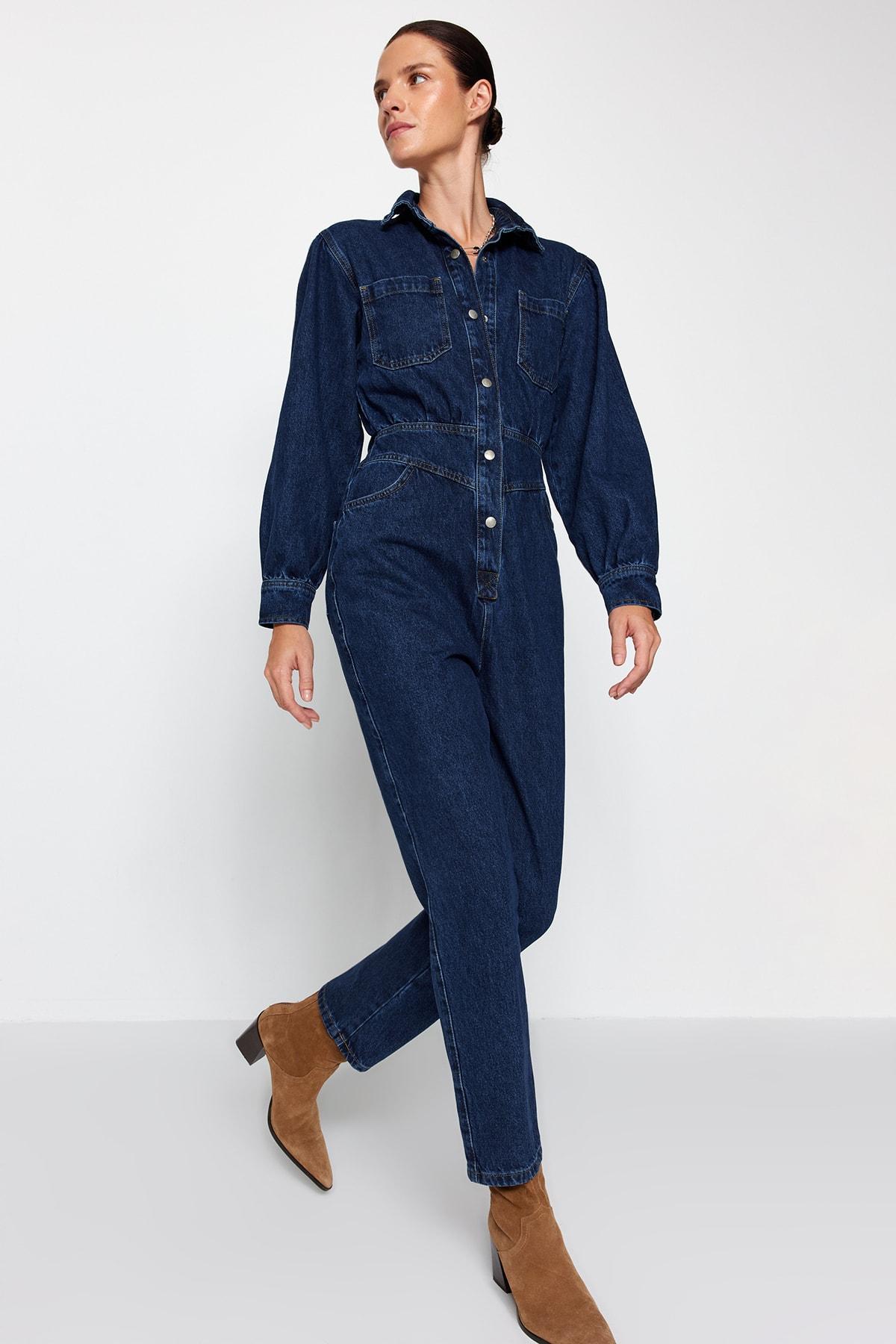 

Темно-синий джинсовый комбинезон с объемными рукавами TWOAW22TU0041..