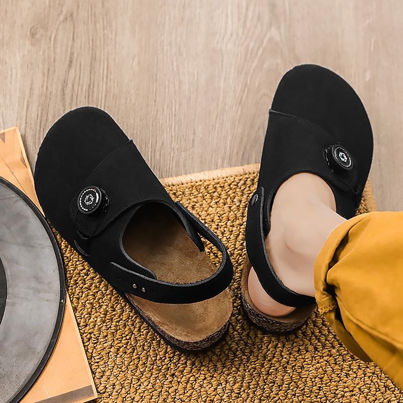 Fashion Breathable Soft Sole Slip-On Beach Shoes for Summer Lightweight Walking Sandals Non-Slip Flats 2025 New Men's PU Leather Sandals