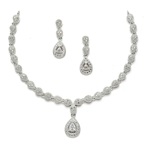 Jewellery Set Fascinating Gold Tone Necklace Set & Earring Adorned with American Diamond Jewellery for Women and Girl